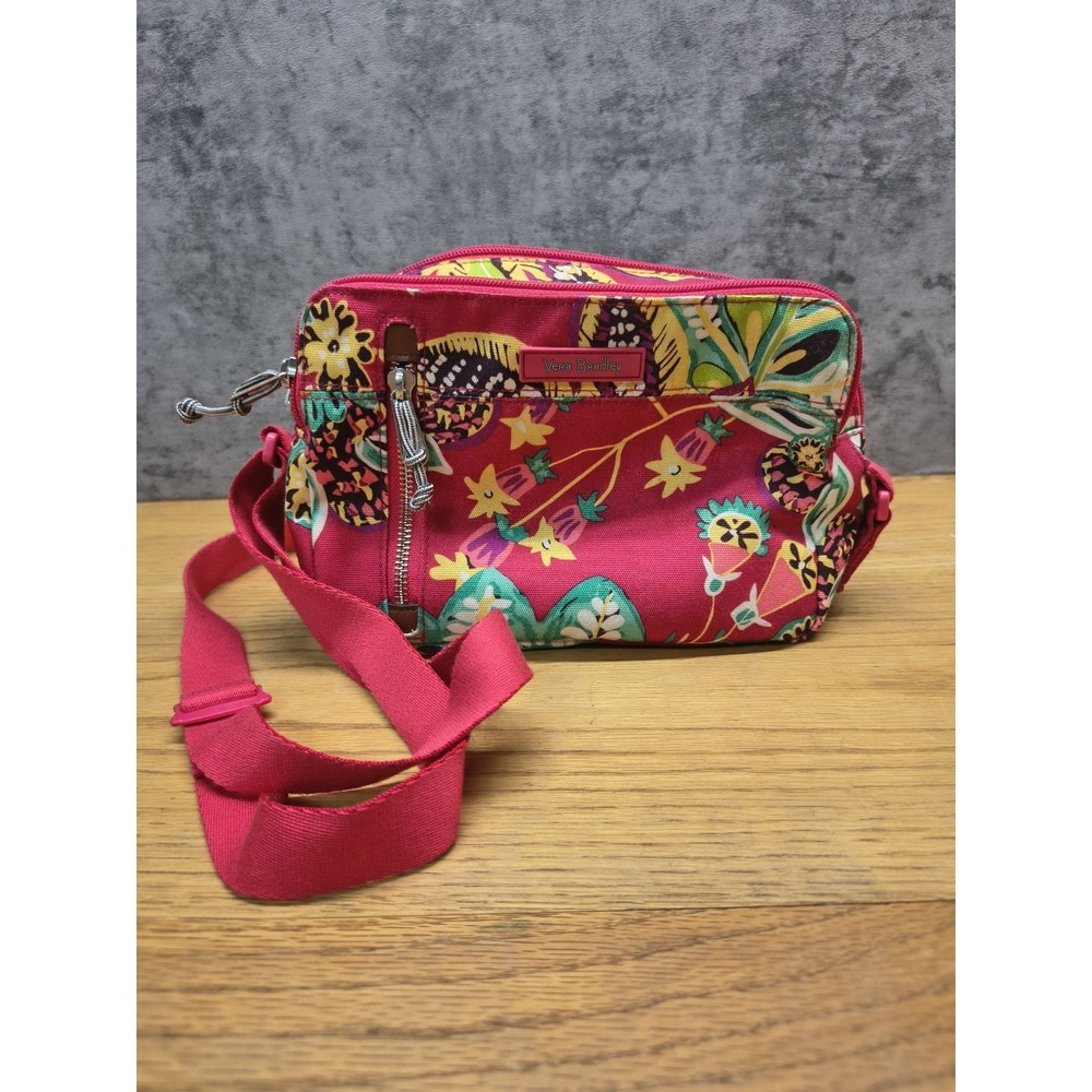 Vera Bradley Lighten Up On The Horizon Crossbody In Rumba, Gently Used